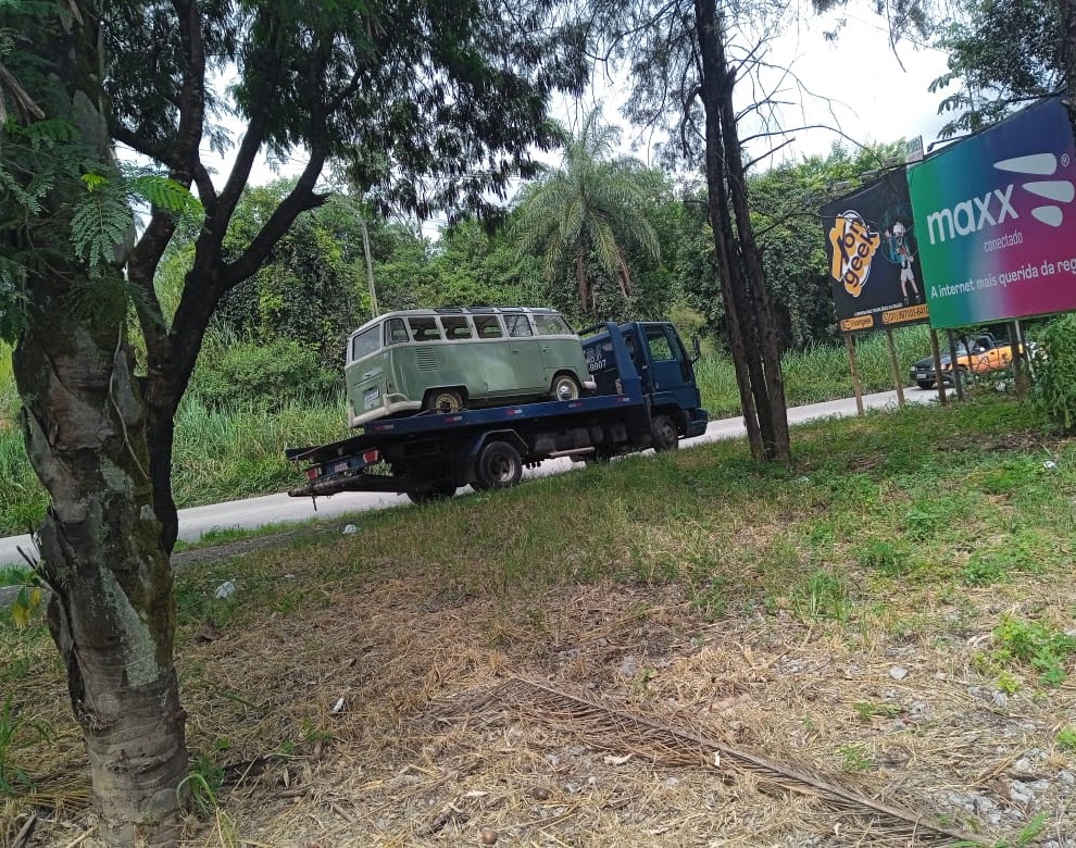 Transporte de veículo antigo